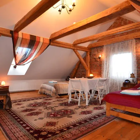 Dom Na Warmii -siedlisko Jablonka 別荘 Pieniężno